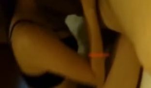 酒店情侣口交性爱影片外流清纯美女疯狂抽插