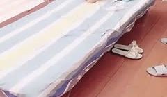 骚逼让小哥哥激情双飞【上篇】主动上位享受小哥打桩