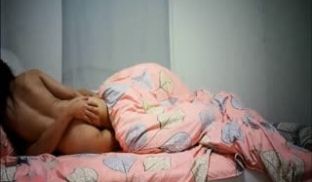 91豹子哥约良家天然大奶子人妻少妇翘臀大长腿进屋