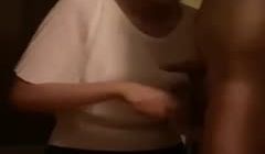 甜美推油小姐姐，今天突然好想要，又去找小姐姐帮忙