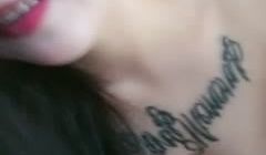家庭勾引姐姐不在家 大清早妹妹就爬上姐夫的床 给