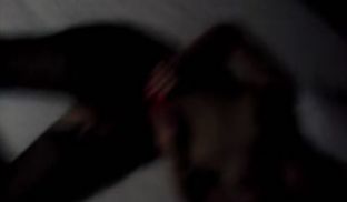 遇渣男云南卫视七彩飘香主持人『王芃芃』被男友迷奸