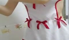操操无毛苗条身材妹子自慰秀情趣女仆装白丝跳蛋塞摩