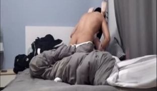 “不行一会你床单都是血我是处女”对白刺激带感✅以