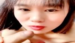 短发性感少妇卧室中日常性爱，口交挑逗，骑脸舔逼无