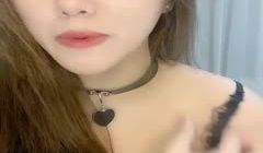 新来的美女终于脱了，全程露脸在狼友的指挥下漏出玩