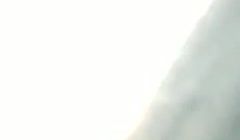 浓妆大红唇，真空紫色毛衣袒胸露乳橘色丁字裤，丰满