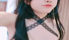 娃娃音高挑模特女神尤物，特写超级干净粉穴白虎蝴蝶