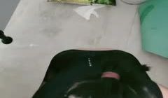开档黑丝露脸风骚的大屁股少妇深夜跑到公测勾搭大哥