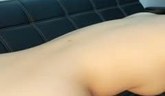 骚气网红脸少妇连体情趣装道具自慰 沙发上振动棒跳