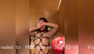 约南京小M到上海调教，还很害羞捆绑滴蜡