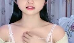 重磅~【韩国美子】很纯美女~能治愈笑容~全裸扣逼