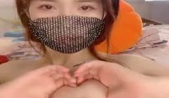 小江疏影又来了，性感好身材肥美鲍鱼黑丝情趣诱惑，