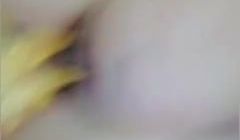 48 老熟女，骚骚滴，吃鸡戴套，坐叔叔的鸡巴上使