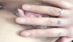 颜值奶妈-草莓洛儿- 和网友聊骚’无套不内，爱深