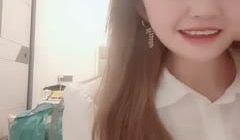 颜值网红脸女神露脸琅琊榜自慰，手上戴套拳交，大黑