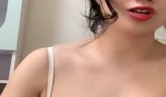 眼尖美女--红鲤❤️-这胸真是极品，漂亮，小脸可
