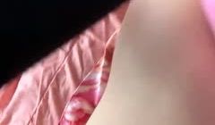 武汉奔驰哥花了几万泡来的年轻小妹子，疫情出不去在