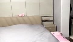 长发网红高颜值美女全程露脸双手搓奶奶子还不小的跳