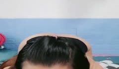 中年大叔被哺乳期少妇，花样姿势做爱，还有奶水不停