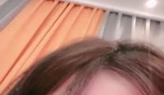 超极品的尤物，全程露脸颜值很高身材完美，黑丝诱惑