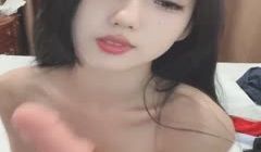 9分颜值极品女神！甜美性感又迷人！振动棒吸吮一脸
