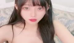 红唇眼镜颜值美女！4小时自慰激情不断！假屌深插插