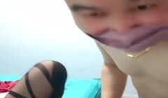 少妇正当年全程露脸跟大哥激情啪啪，黑丝诱惑，给逼