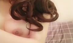 颜值不错萌妹子珍珠内裤诱惑 沙发上脱光黄瓜抽插自