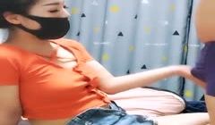颜值不错美少妇双人秀口口舔JJ床上按摩器震动逼逼