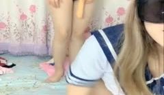 颜值不错墨镜妹子双女秀一起舔道具JJ抽插自慰插对