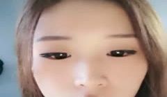 颜值不错苗条身材妹子自慰秀 近距离特写跳蛋塞逼逼