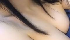 高颜值巨乳妹子漏奶诱惑秀 沙发上舔奶子揉搓奶头很