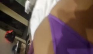 最新酒店约草大长腿紫色高跟丝袜音乐教师 呻吟动听