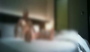 洗完澡啪啪啪