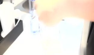 迷奸看房小妹