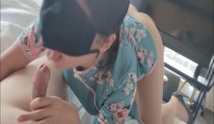 旗袍妇与丈夫好友偷情