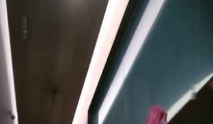 网红脸极品性感大美女和胖哥吃过晚饭后把他带到自己
