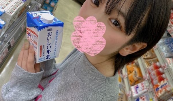 流出【晒脸·出镜】灵敏度出众的黑发美玩具的中出动