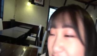 Iカップ神乳フリーターが街ナカ危険シチュを巡り歩