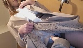 兼职讲师的高个子妻子