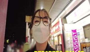 満足させられたらご褒美中出しSEX