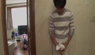 彼女に内绪で彼女の母ともヤってます