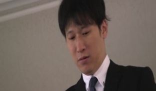 SGM-026 岚の夜、会社に闭じ込められた女上
