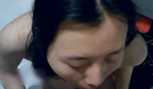 变态客户大玩保险推销小姐姐