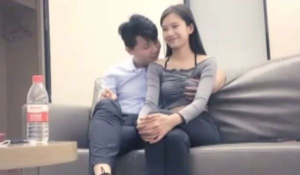 沈先生约高颜值性感苗条身材妹子