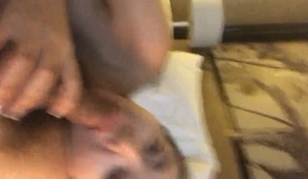 对白有情趣的纹身大哥和E奶美少妇宾馆约炮听说美女