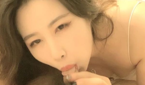 爱吃鸡的骚味美少妇
