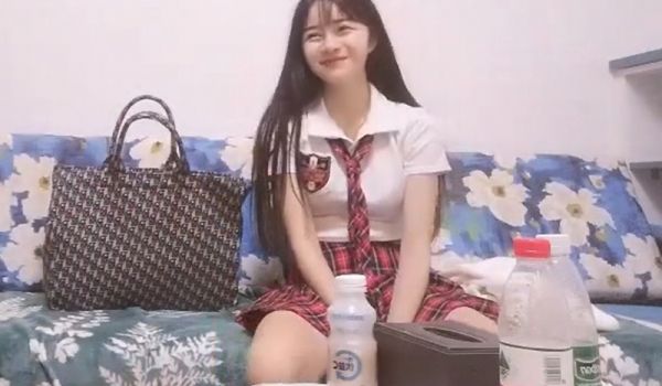 极品水手服美女