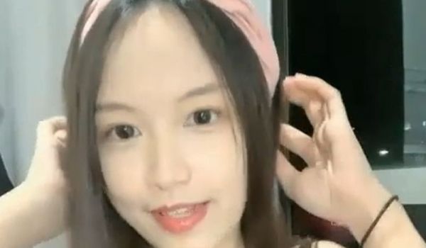 高颜值主播的挤奶诱惑